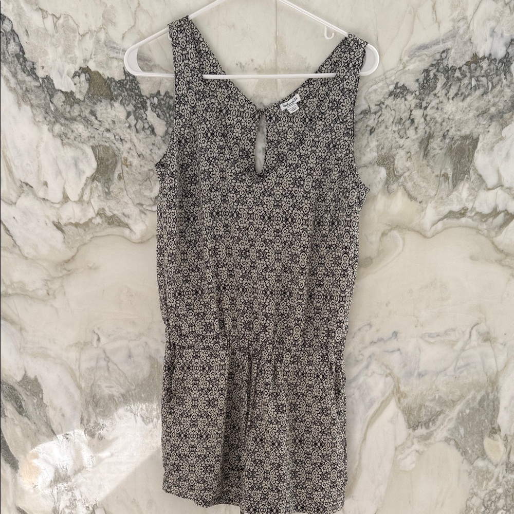 Splendid Black and Cream Floral romper